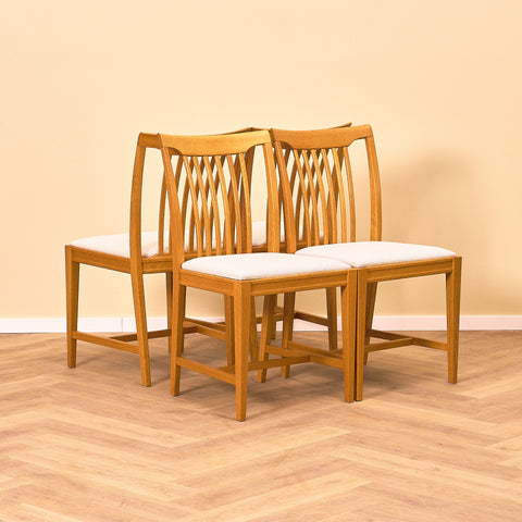 Swedish dining chairs in oak, model 'Vindö' by Svante Skogh for Balders Snickeri, Vaggeryd