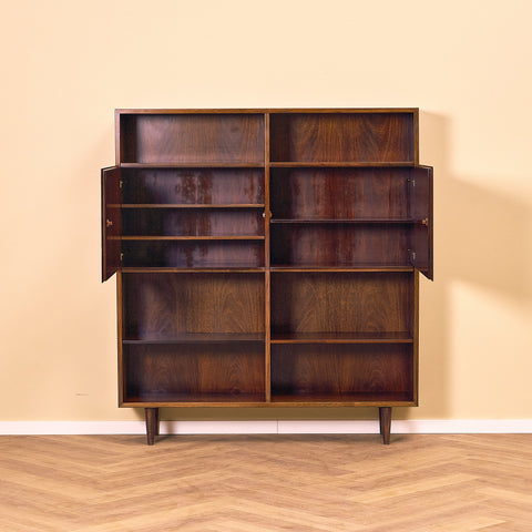 Danish bookshelf in Santos rosewood, model nr.6 by Omann Jun