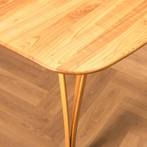 Danish dining table "Timeless" in cherry by Haslev Møbelsnedkeri