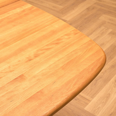 Danish dining table in cherry by Skovby Møbelfabrik, Model 75