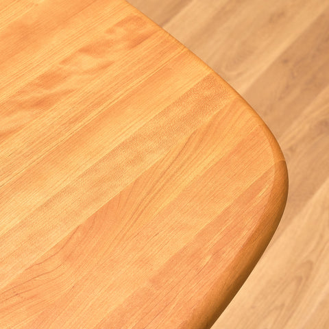 Danish dining table in cherry by Skovby Møbelfabrik, Model 75