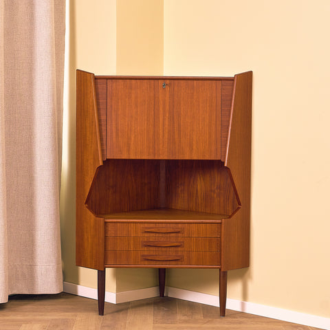 Danish corner bar cabinet in teak by Gunni Omann for Omann Jun Møbelfabrik