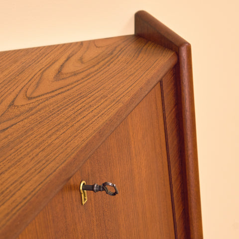 Danish corner bar cabinet in teak by Gunni Omann for Omann Jun Møbelfabrik