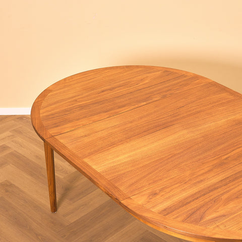 Swedish round dining table in walnut by Nils Jonsson for Troeds