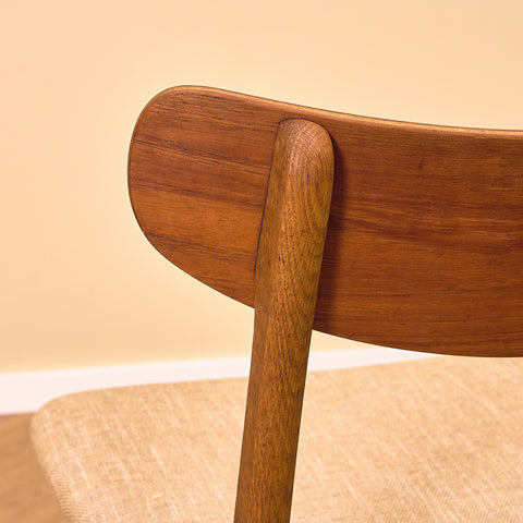 Danish dining chairs in teak and oak