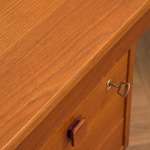 Danish writing desk in teak by Domino møbler