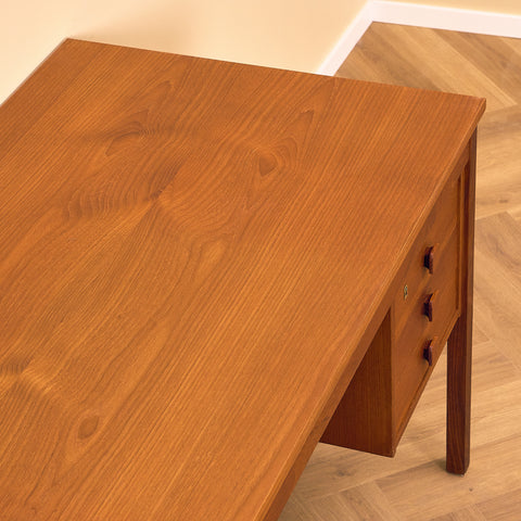 Danish writing desk in teak by Domino møbler