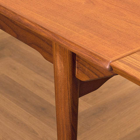 Danish dining table in teak