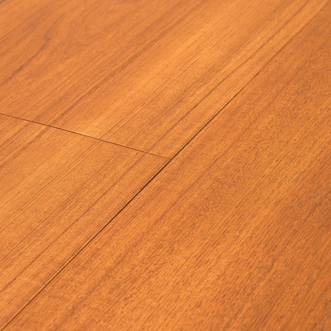 Danish round dining table in teak