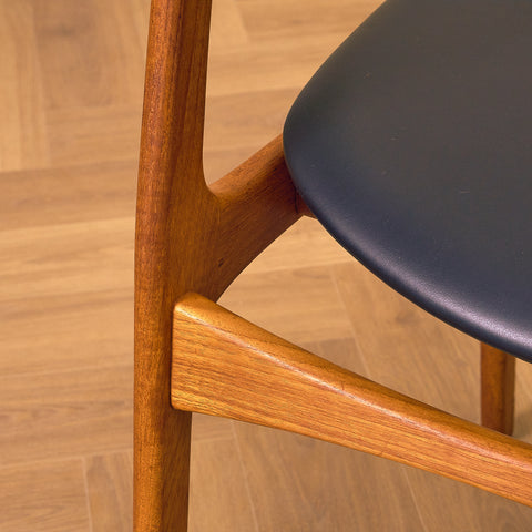 Danish dining chairs in teak by P.E. Jørgensen for Farsø Stolefabrik