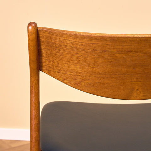 Danish dining chairs in teak by P.E. Jørgensen for Farsø Stolefabrik