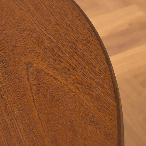 Danish round dining table in mahogany by Farstrup