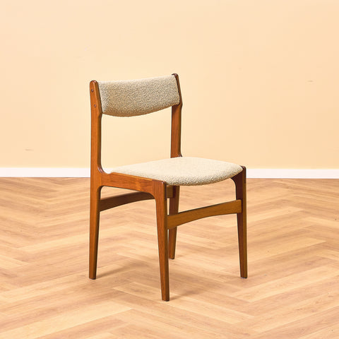 Danish set of 6 dining chairs by Erik Buch for Nova Stolefabrik
