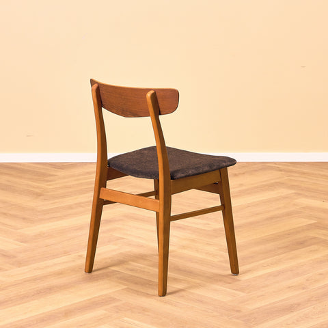 Danish dining chairs in teak & beech by Findahl, model 'Mosbøl'