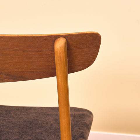 Danish dining chairs in teak & beech by Findahl, model 'Mosbøl'