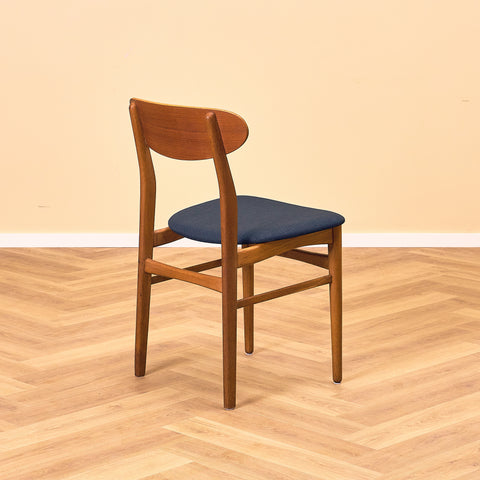 Danish dining chairs in teak & oak