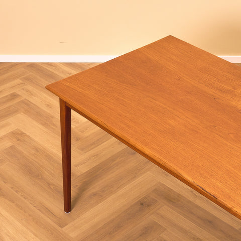 Danish rectangular dining table in teak