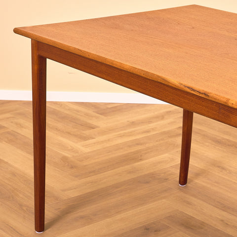 Danish rectangular dining table in teak