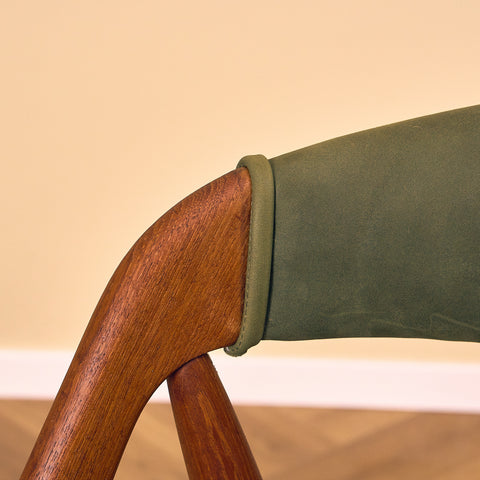 Danish dining chairs in teak, model 31 by Kai Kristiansen