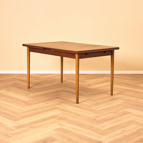 Danish rectangular dining table in teak and oak