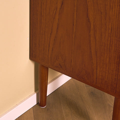 Danish chest of drawers in teak