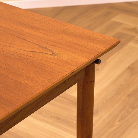 Danish table in teak by H. Sigh & Søn Spøttrup
