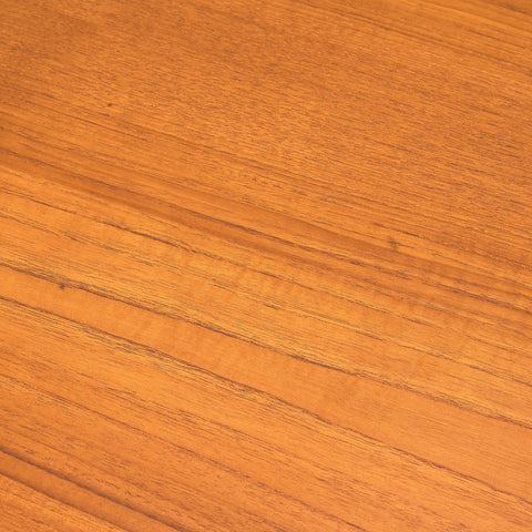 Danish dining table in teak