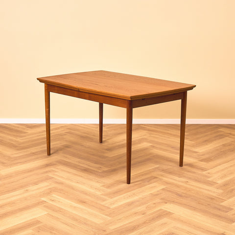 Danish dining table in teak