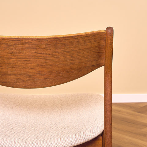 Danish dining chairs in teak by P.E. Jørgensen for Farso Stolefabrik
