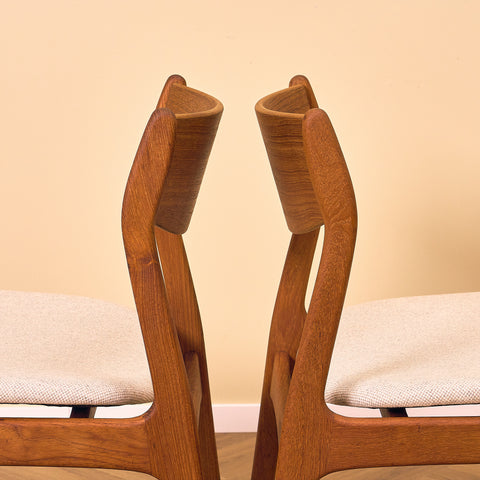 Danish dining chairs in teak by P.E. Jørgensen for Farso Stolefabrik