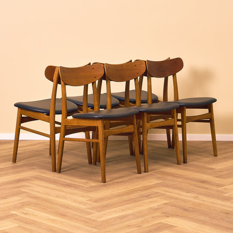 Danish dining chairs in teak & oak