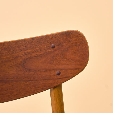 Danish dining chairs in teak & oak
