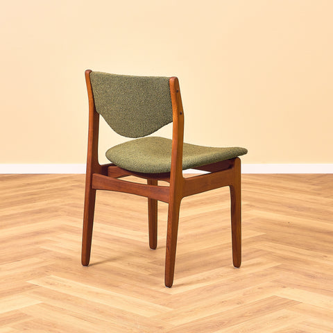 Danish dining chairs in teak by Platinumliving Furniture