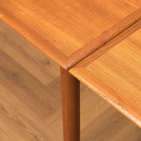 Danish dining table in teak