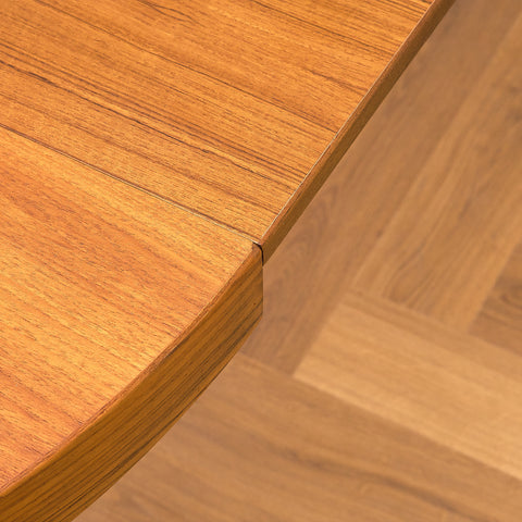 Danish round dining table in teak by Willy Schou Andersen