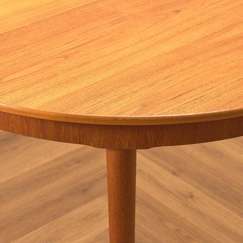 Danish round dining table in teak