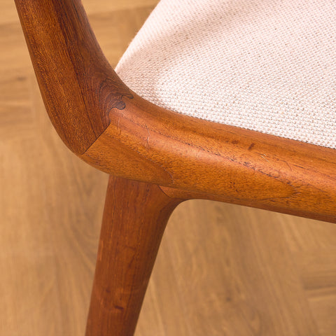 Danish set of 6 dining chairs "Boomerang" in solid teak by Alfred Christensen for Slagelse Møbelværk