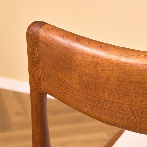 Danish set of 6 dining chairs "Boomerang" in solid teak by Alfred Christensen for Slagelse Møbelværk