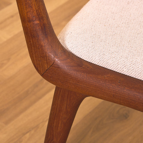 Danish set of 6 dining chairs "Boomerang" in solid teak by Alfred Christensen for Slagelse Møbelværk