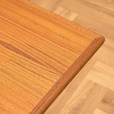 Danish dining table in teak