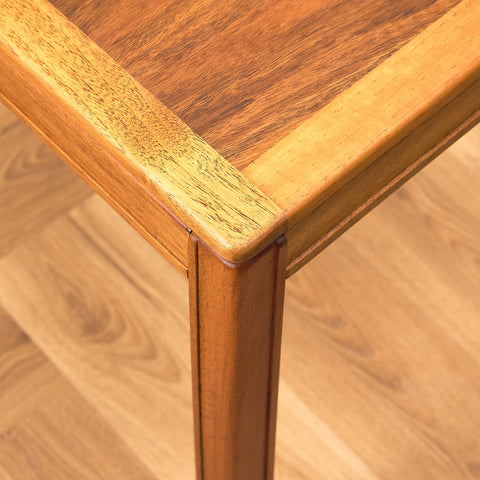 Swedish small side table in walnut, model 'Kaskad' by Sven Engström och Gunnar Myrstrand for Tingström