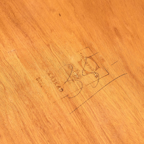 Swedish small side table in walnut, model 'Kaskad' by Sven Engström och Gunnar Myrstrand for Tingström