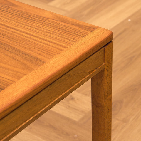 Swedish small side table in walnut, model 'Kaskad' by Sven Engström och Gunnar Myrstrand for Tingström
