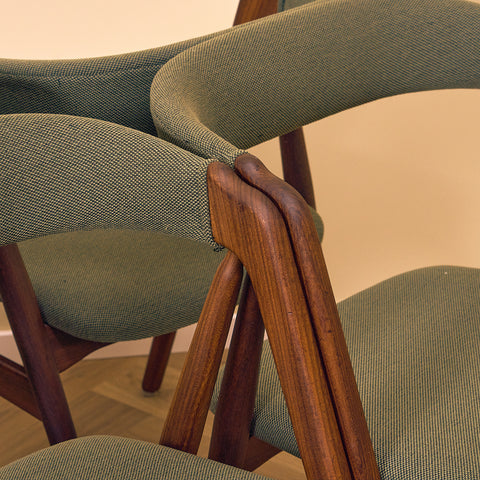 Danish set of 6 dining chairs 'model 205' by Thomas Harlev for Farstrup