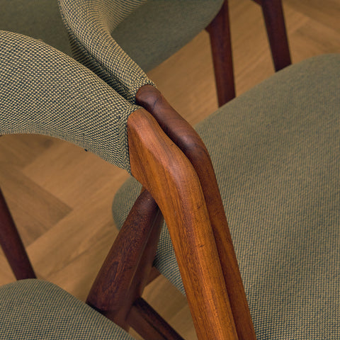 Danish set of 6 dining chairs 'model 205' by Thomas Harlev for Farstrup