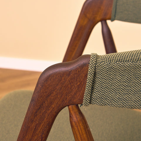 Danish set of 6 dining chairs 'model 205' by Thomas Harlev for Farstrup