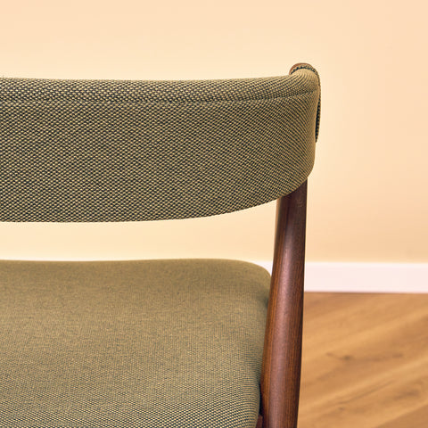 Danish set of 6 dining chairs 'model 205' by Thomas Harlev for Farstrup