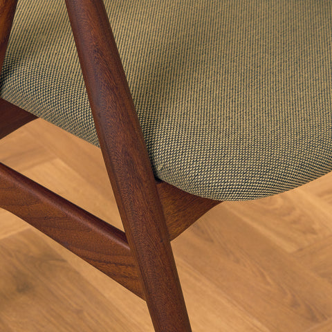 Danish set of 6 dining chairs 'model 205' by Thomas Harlev for Farstrup