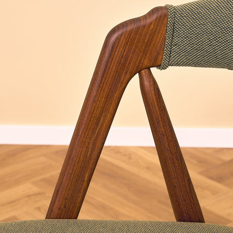 Danish set of 6 dining chairs 'model 205' by Thomas Harlev for Farstrup