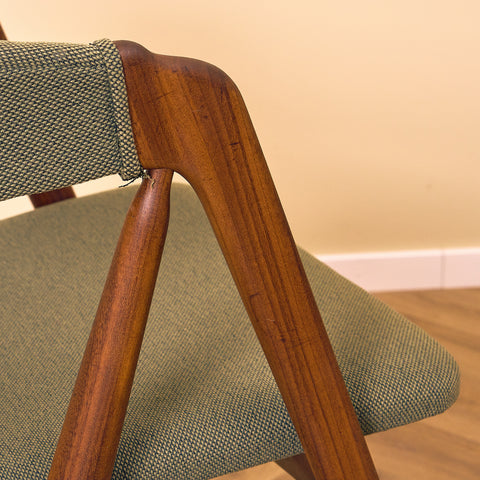 Danish set of 6 dining chairs 'model 205' by Thomas Harlev for Farstrup